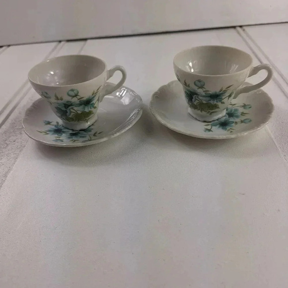 Pamela Japan Saucers and Tea Cups Set Of 2 Blue & White with Flower Design - Picture 2 of 9